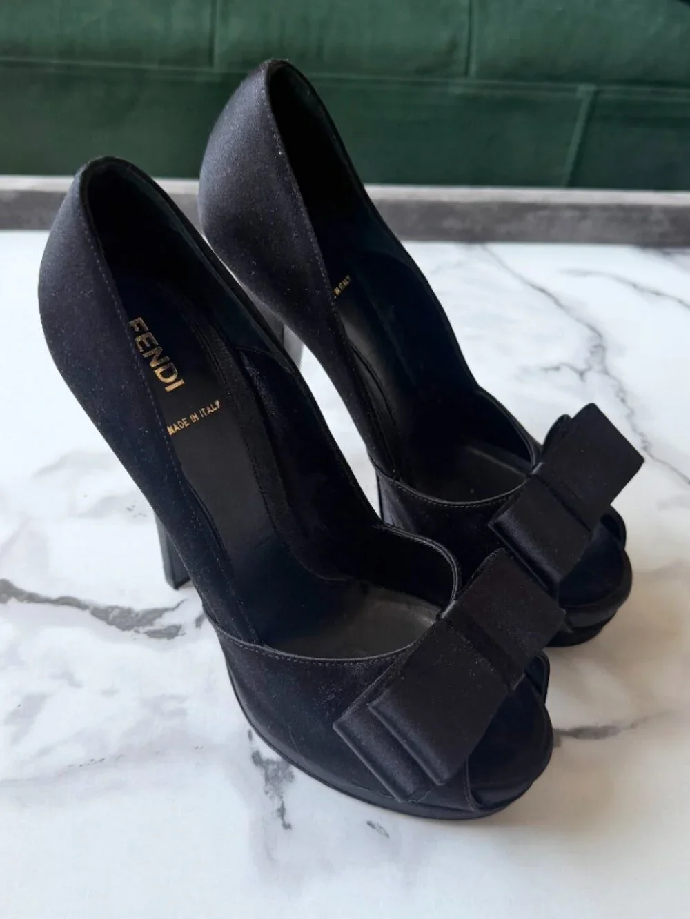 Fendi deco bow